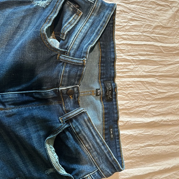 JUDY BLUE - Picture 2 of 2